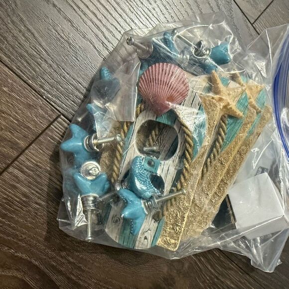 Lot of Hobby Lobby Nautical Beach Plug in Covers and Drawer Pulls - Picture 1 of 3